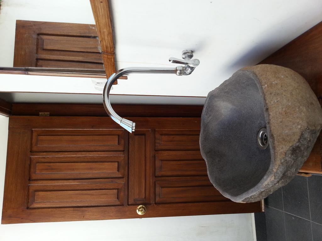 ギリ・アイル Classico Italiano Bed & Breakfast 部屋 写真