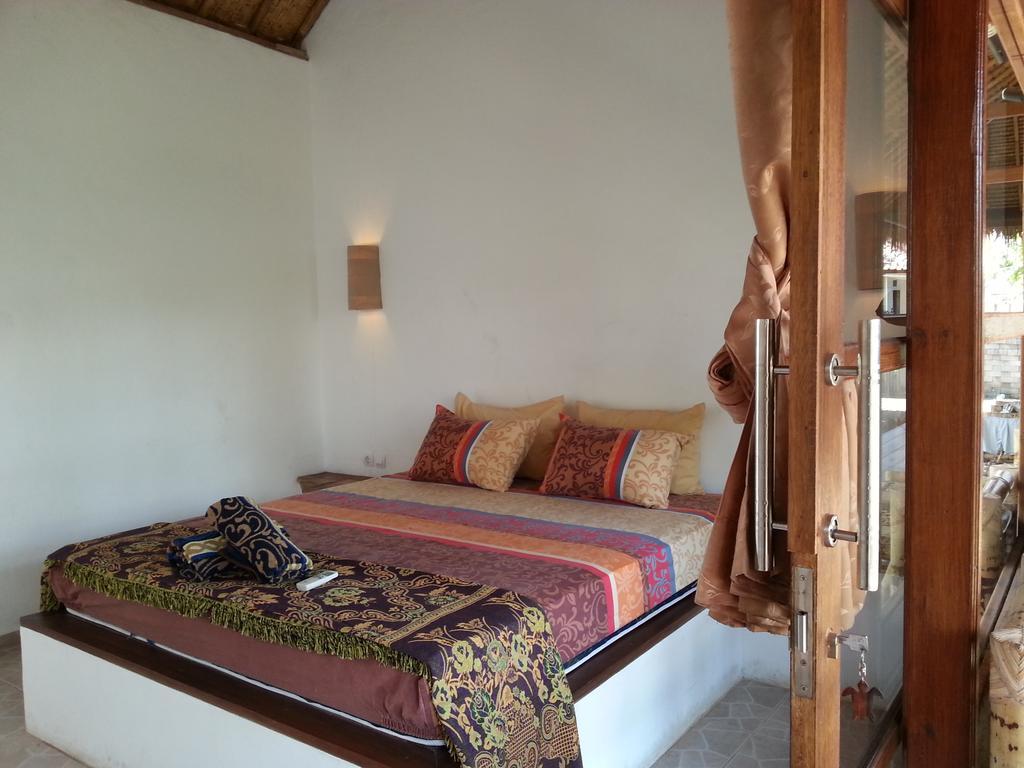 ギリ・アイル Classico Italiano Bed & Breakfast 部屋 写真